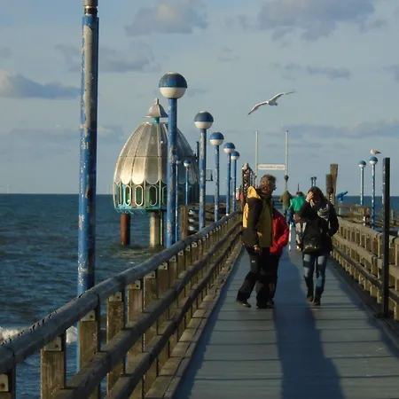 Komfortable In Zingst